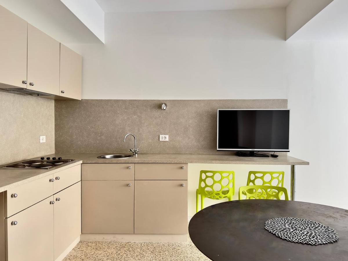 Grand Apartment Navigli Milão Exterior foto